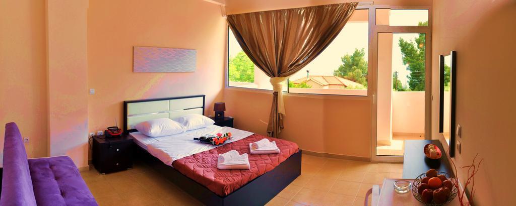 Golden Beach Hotel Метаморфосі Екстер'єр фото